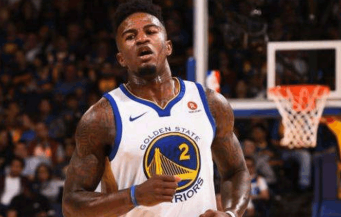 经纪人：蒂亚戈-席尔瓦不会离开弗鲁米嫩塞（经纪人确认：蒂亚戈-席尔瓦将继续留在弗鲁米嫩塞）