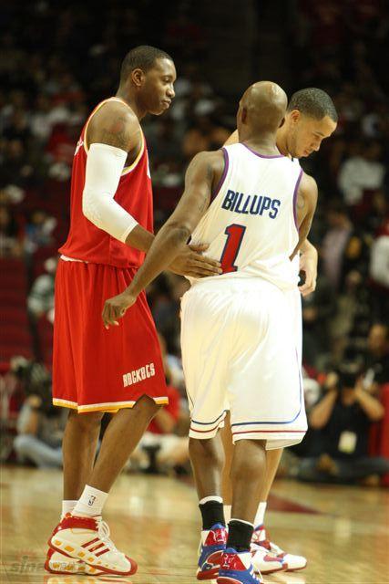 德佬：那不勒斯比去年更强；我喜欢意大利诺这样的教练（德佬：如今的那不勒斯更强，我欣赏意大利诺风格的主帅）