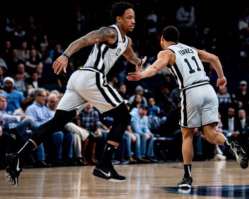 海纳：凯恩还有一年半的合同，我想不出他有什么理由离开拜仁（海纳：凯恩合同尚余18个月，我看不到他离开拜仁的理由）