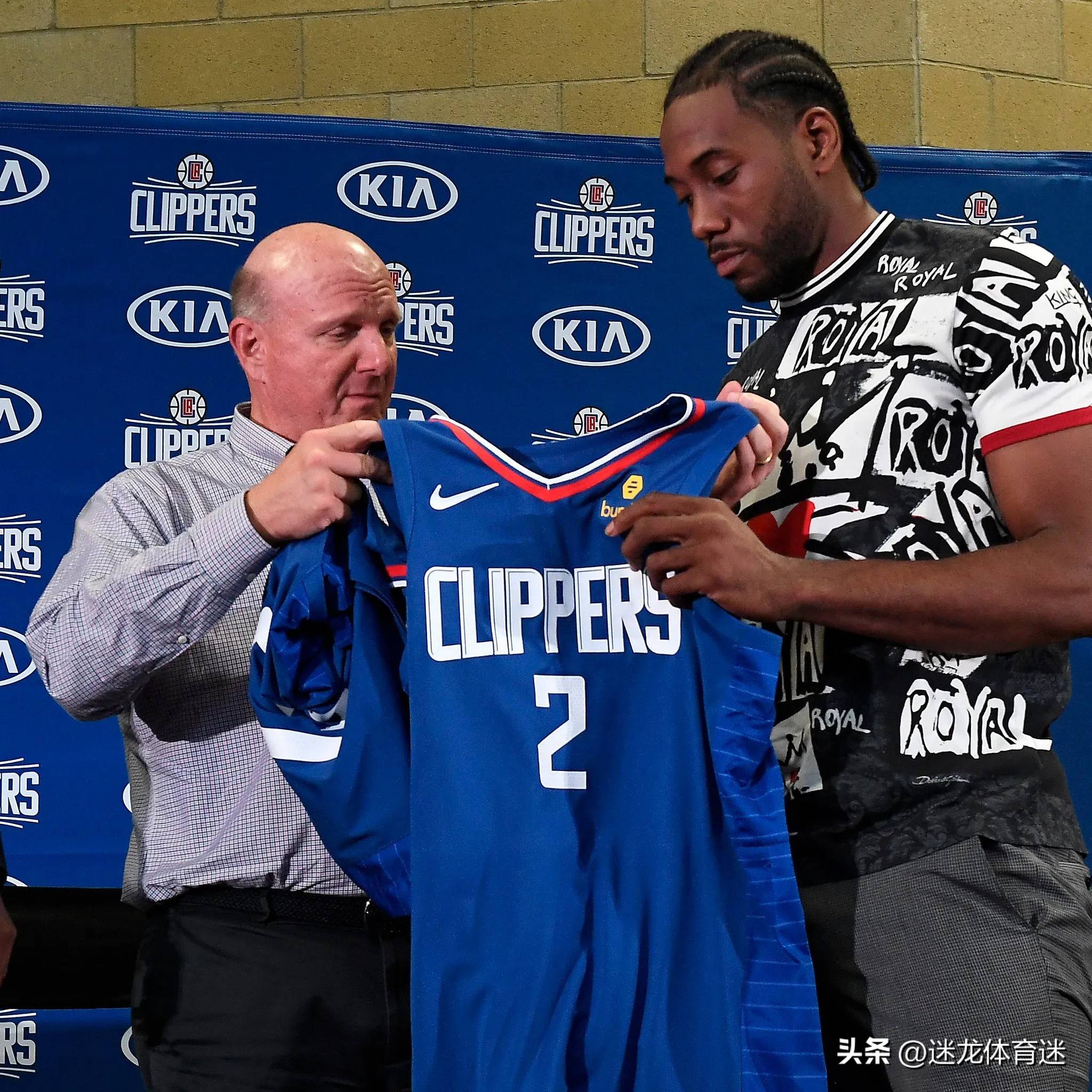 巴特勒18+6+7完爆爵士核心，库里31分对飙乔治，勇士主场静待火箭（巴特勒18分6板7助压制爵士核心，库里轰31分对飙乔治，勇士主场静候火箭）